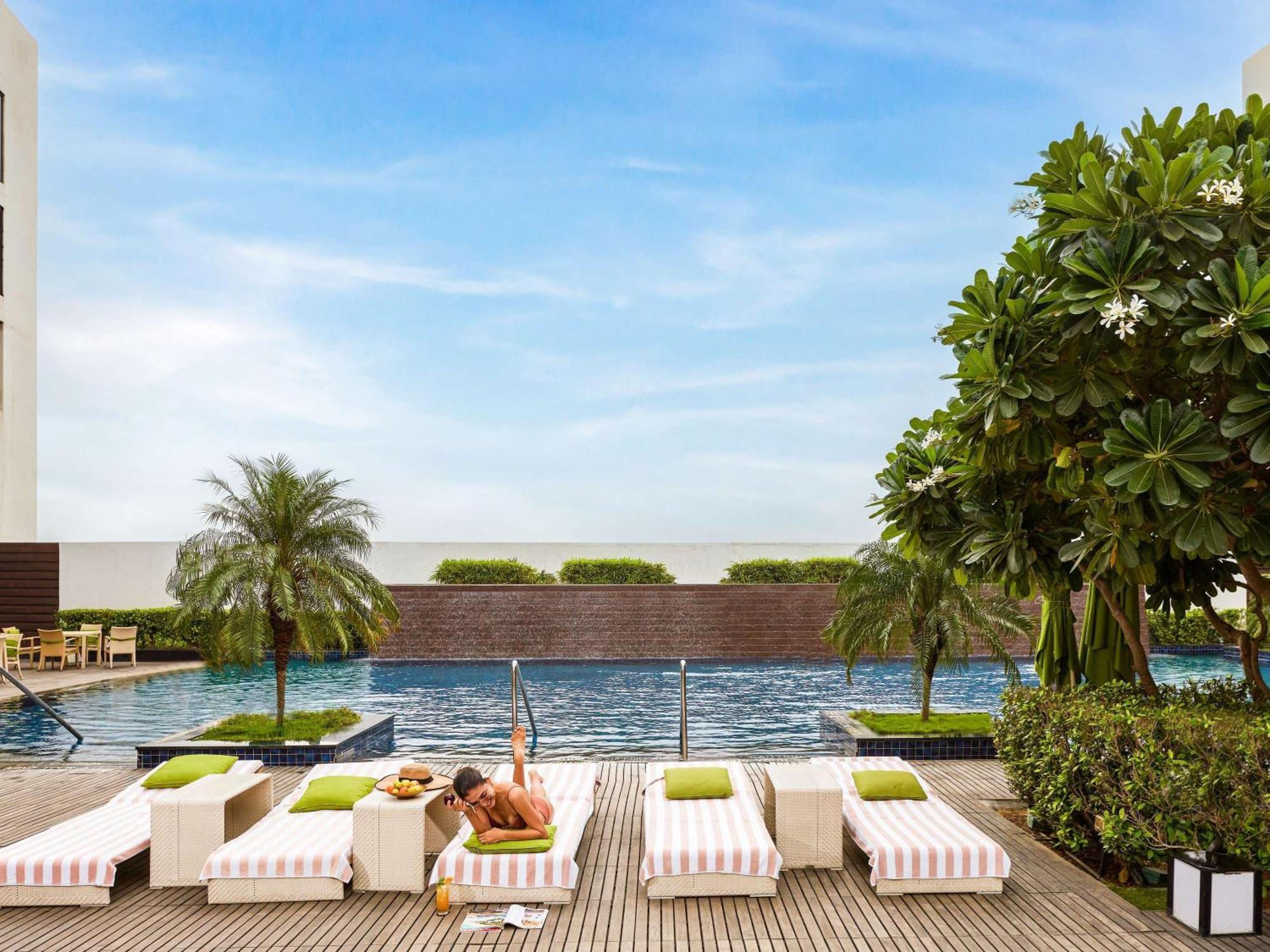 Pullman New Delhi Aerocity Kültér fotó The Park, New Delhi