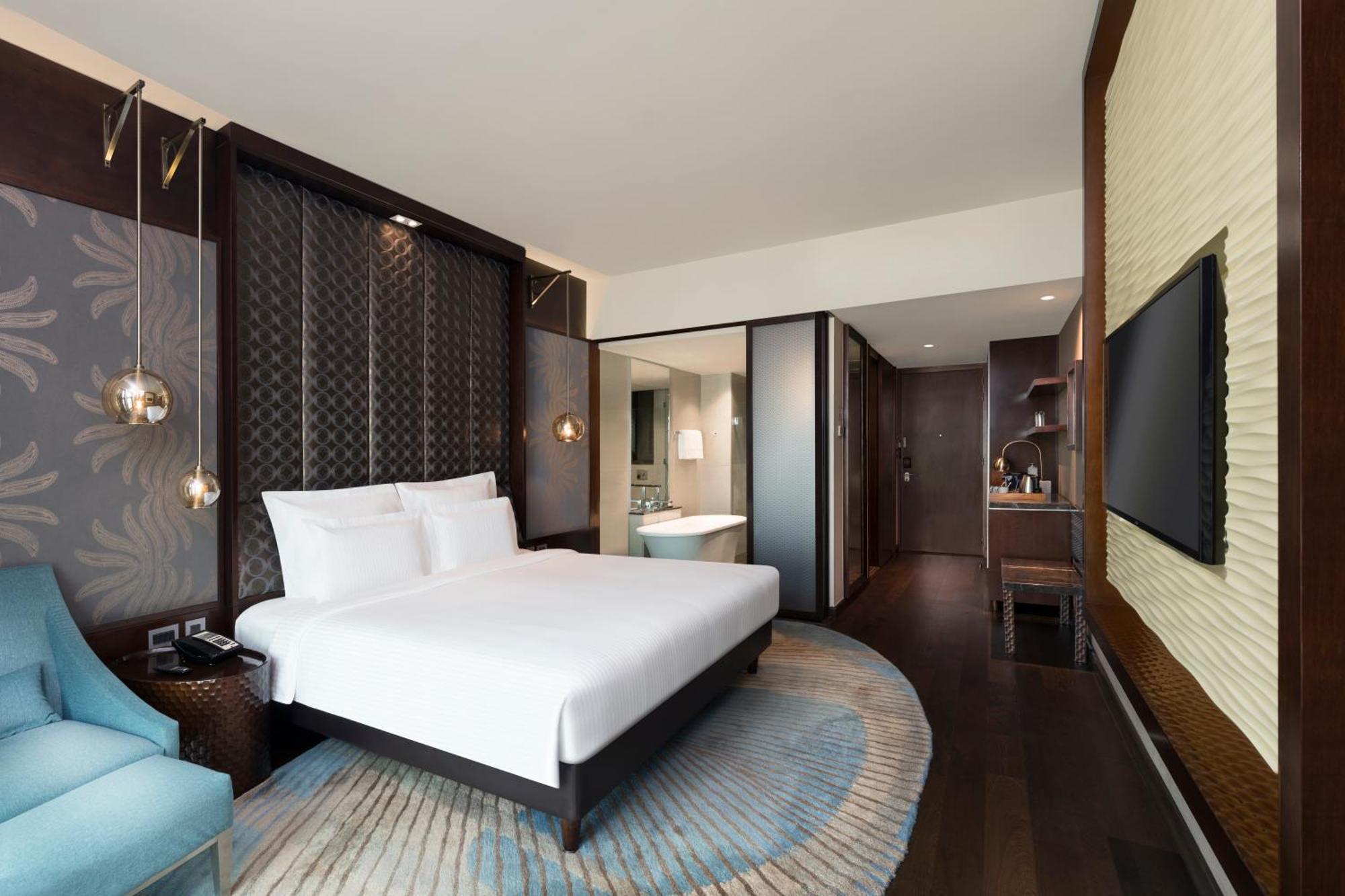 Pullman New Delhi Aerocity Kültér fotó Deluxe Room