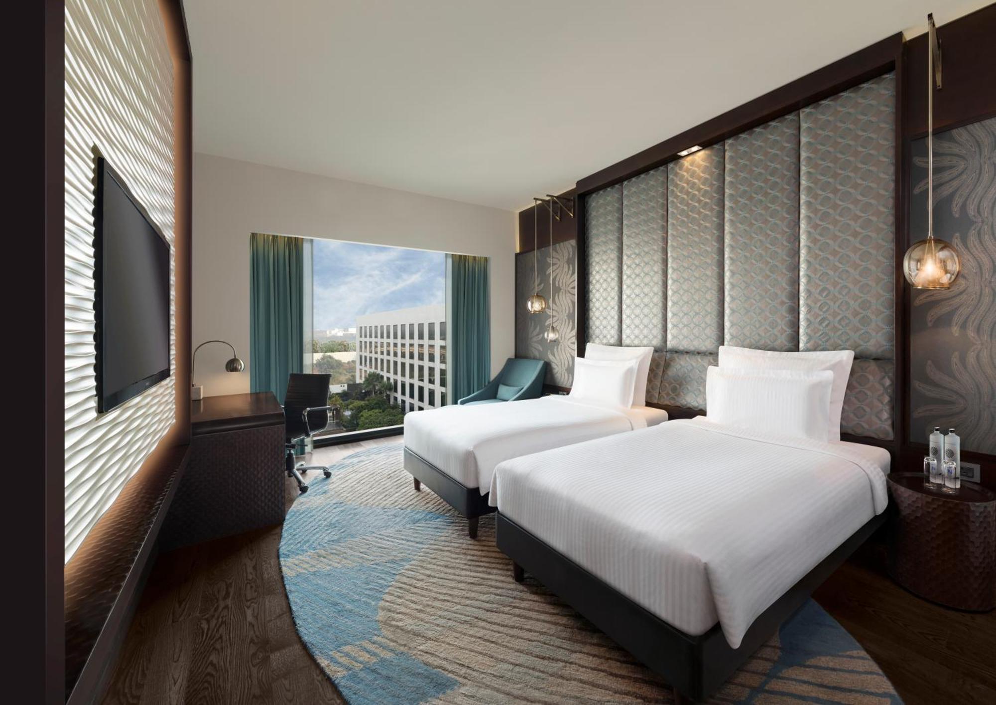 Pullman New Delhi Aerocity Kültér fotó Deluxe Room